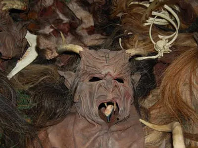 Maskenausstellung 2011 Bild 44