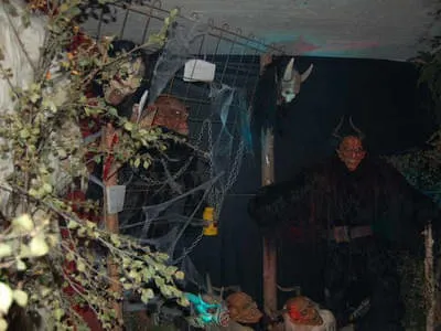 Maskenausstellung 2011 Bild 28