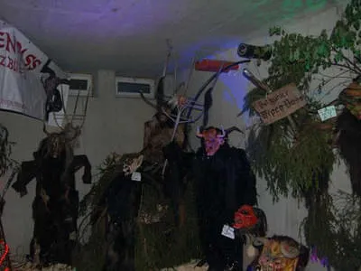 Maskenausstellung 2011 Bild 22