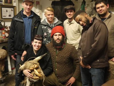 Filmteam aus Amerika im Krampusmuseum Bild 43